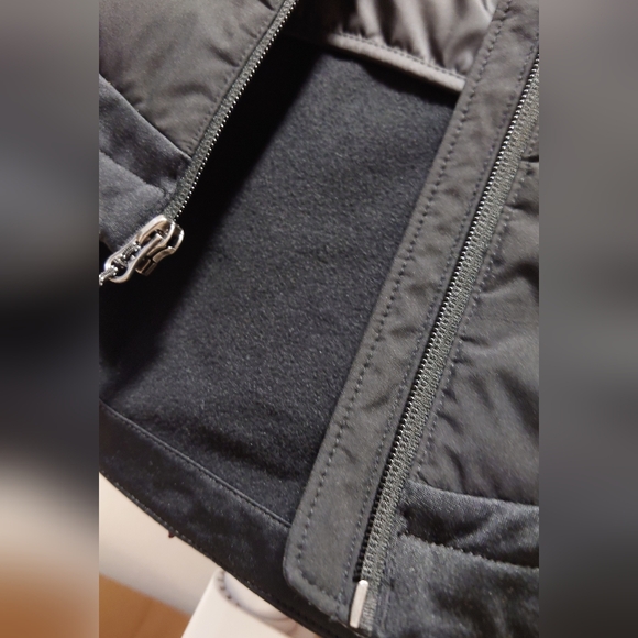 EDDIE BAUER MOTIONLOFT BLACK HYBRID VEST, NEW, WOMENS LARGE - Picture 9 of 14